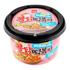 WANG KOREA CHICKEN AND CARBONARA FLAVOR TOPOKKI 5.96 OZ WANG KOREA